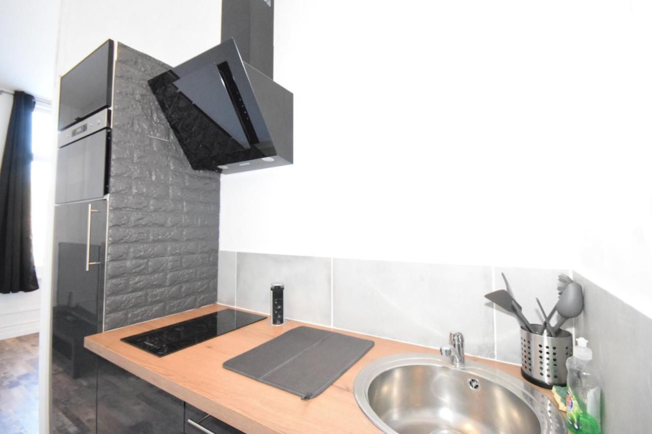 Lerelaisdodile11 - Bel Appart Chic Indust - Hypercentre - Tram 瓦朗西纳 外观 照片